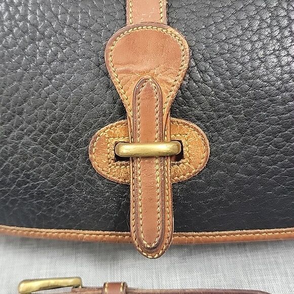 Dooney & Bourke Vintage Pebbled Leather Black Equestrian Cross-body Shoulder Bag - Picture 4 of 15